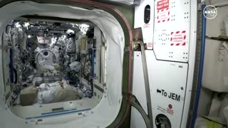 Astronauts stuck aboard ISS as Starliner issues delay return