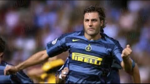 "Cristian Vieri: The Power and Elegance of a Record-Breaking Striker"
