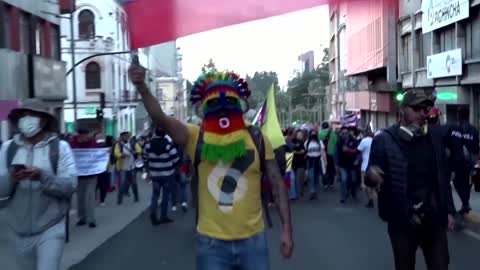 Anti-government protests grow violent in Ecuador