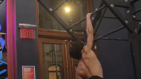 Weighted One Arm Pullups seen in Ohio