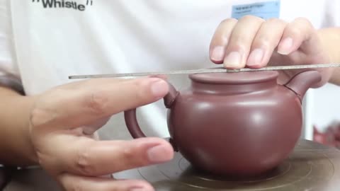 Is the semi manual purple clay pot made by machine? After watching this video, you will understand