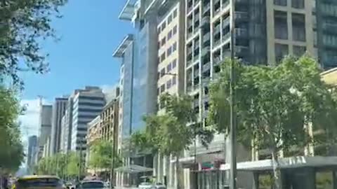 Driving-Inside-Adelaide-City