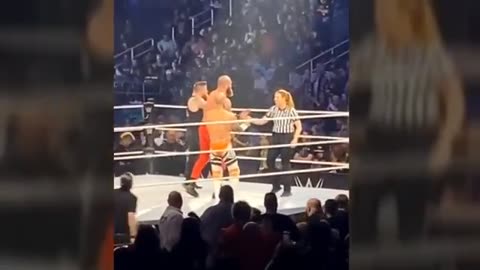 Refree Attacks & Stunner Sami Zayn Kevin Owens Wins WWE Live Event 2022 Smackdown Highlights