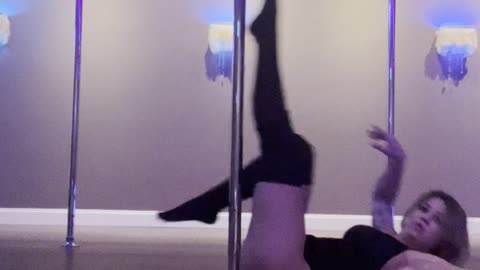 Pole Fitness: Freestyle Flow