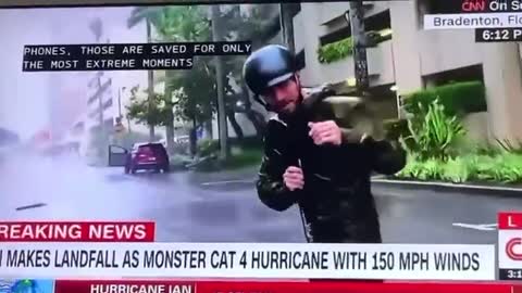 more CNN Fake News : Check the guy in the background calmly strolling to his car 😂