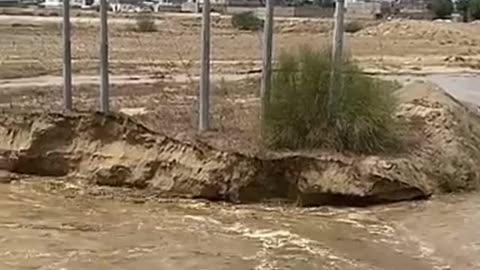 You Won't Believe This Desert Miracle!! Monster Flash Floods In Jazan, Saudi Arabia