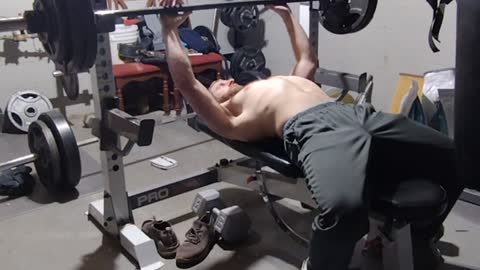 280 bench at 167 body weight