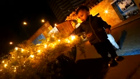 Azlan Ahmed Playing with LIghts
