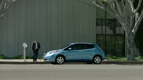 Nissan LEAF Gas Powered Everything commercial