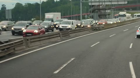 atasco en carretera 🛣️ suscríbete