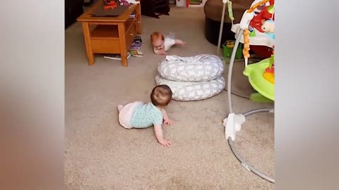 Funny Twin Babies