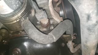 Trying to identify the source of an oil leak on a 2005 Nissan 350Z with ~152k miles