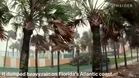 Hurricane Nicole Pounds Florida And Damages Structures Insider News