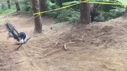 Mountain Bike Fails. MTB Fails, MTB Crashes