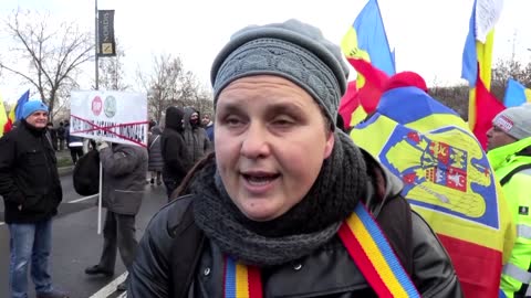Protests in Bucharest amid COVID pass debate