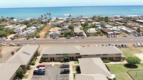 Just Listed: Remodeled 3 Bed Townhome in Hawaii - Two Blocks From The Beach - Under $400K!