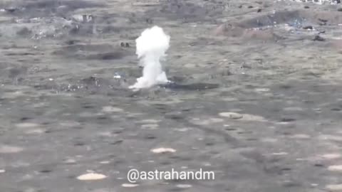 Kalmius of the 1st Donetsk Corps breaks enemy positions with ATGMs