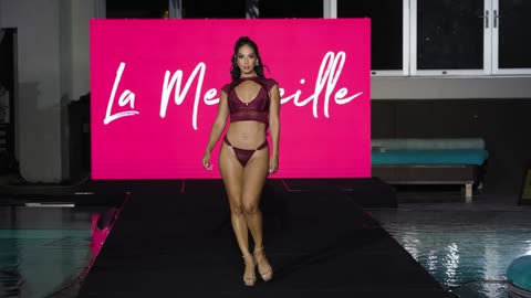 Menddy Mercado in Slow Motion| Miami Swim Week Model