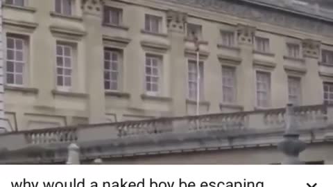 video-of-naked-boy-escaping-buckingham-palace #SaveOurChildren