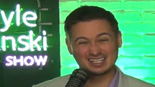 Idiot Kyle Kulinski Is Outraged Police Can Quit Their Jobs If They Don't Like Their Boss