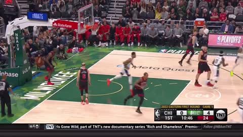 Giannis Antetokounmpo Shocks Entire Crowd As Become Prime Steph Curry !