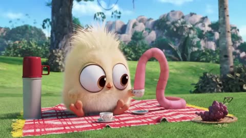 The Angry Birds Movie - The Early Hatchling Gets the Worm