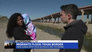 Migrants flood border