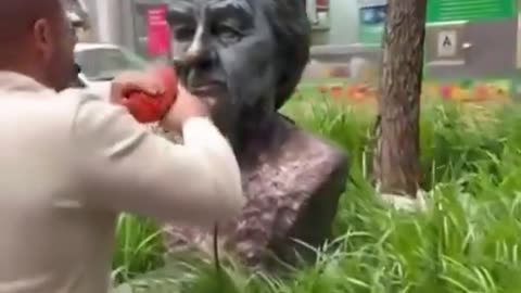 The statue of Israel's first female Prime Minister, Golda Meir, in New York gets