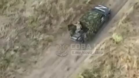 Incredible Footage of Russian Soldiers Getting Rid of "Dead Weight"