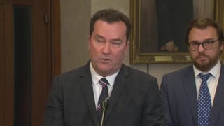 Canada: MPs scrum on immigration backlog, health-care funding – December 12, 2022