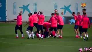 Messi, Suarez and Neymar get lost in FC Barcelona's Rondo during Training