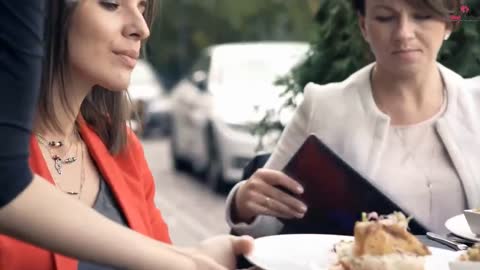 Diner Refuses To Serve Man Food, He Shows Up In Uniform Next Day