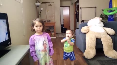 toddler gets a spooky surprise from her father!