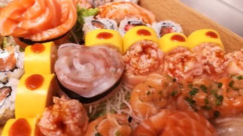 Make sushi boat 🍣🍣
