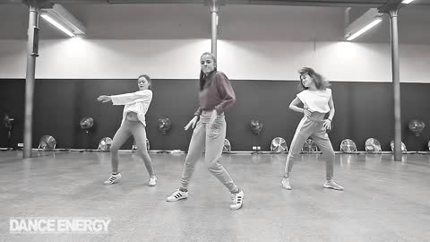 Worth It - Fifth Harmony - Choreography by Desiree Leucci - DANCE ENERGY STUDIO in L鰎rach bei Basel