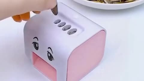 Seed 🌱 shelling gadget ✨ / amazing 🤩 home finds 💫