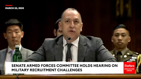 Jack Reed Urges 'Integrating Social Media' Into The Military's Recruiting Schedule