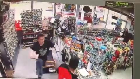 Shocking moment man violently stabs clerk after entering store