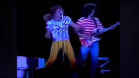 Van Halen - Black And Blue (Live)