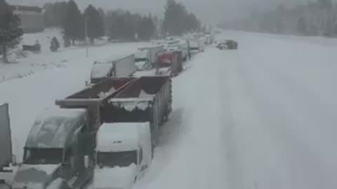 EE.UU | Fuerte tormenta invernal azota el norte de California