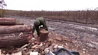 Ukrainians near Russian border prepare for winter