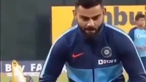 Virat Kohli 😂😂😂 ! | guess who is he mimicking ? | Cricket funny video | watch till end 😂 #Shorts