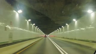 Going Thru Tunnel..🌅🚘
