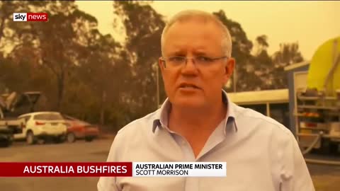 Australian PM told to '**** off' by bushfire residents