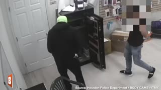 Robber Pistol-Whips Customer During Robbery in Houston