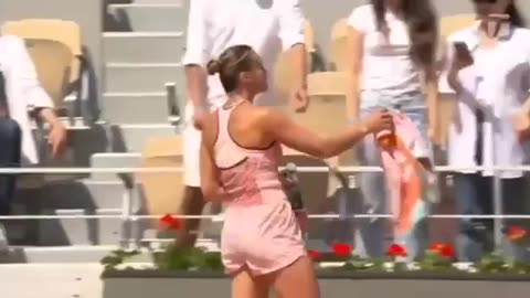 A Ukrainian tennis player was booed for refusing to shake hands with a Belarusian athlete