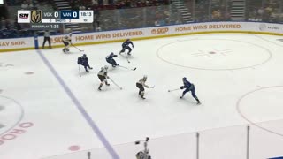 NHL Eichel unleashes the party! Opening goal for the Golden Knights!