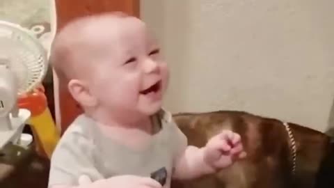 Funny baby laughing 🤣