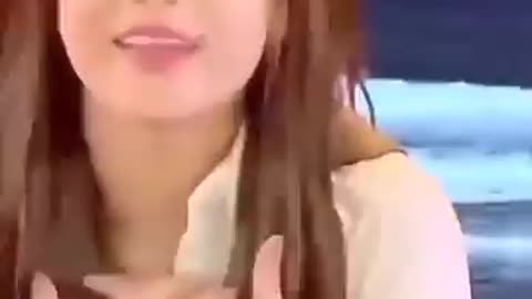 Neelam Muneer tiktok vidio