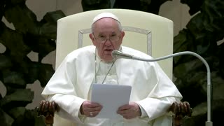 'Let's not close our eyes to migrants', Pope says